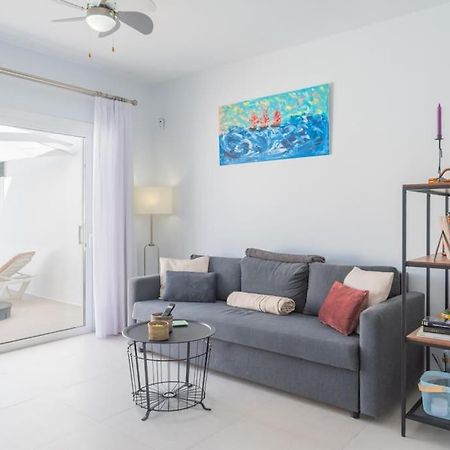 Casa Lolalo - Modern Villa With Pool, 15Min Walk To Marina Rubicon プラヤ・ブランカ エクステリア 写真