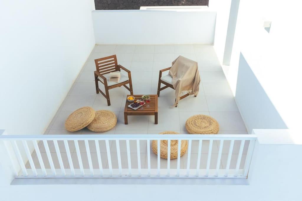 Casa Lolalo - Modern Villa With Pool, 15Min Walk To Marina Rubicon プラヤ・ブランカ エクステリア 写真